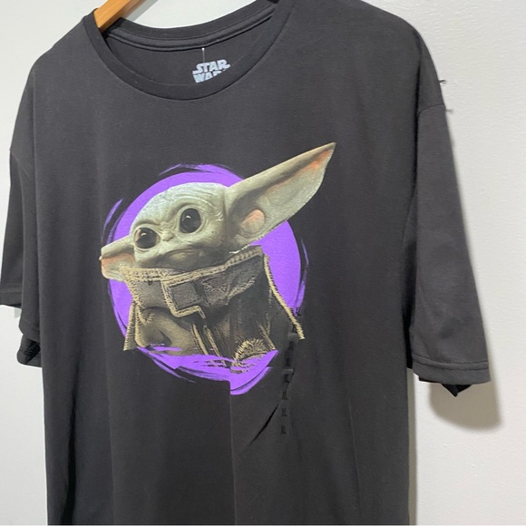 NWT Star Wars Black Tee with Baby‎ Yoda and Purple Accent Size XL - Picture 4 of 12